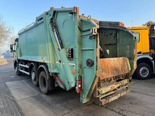 Volvo FM 330 2015 - N/A obrazek 5