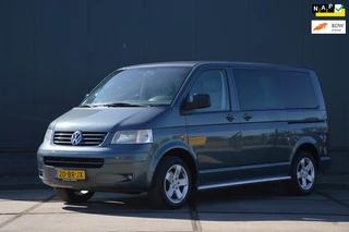 Volkswagen Transporter 2004 - 2.5 TDI 300 Budgetline DC 96KW Airco Trekhaak for sale