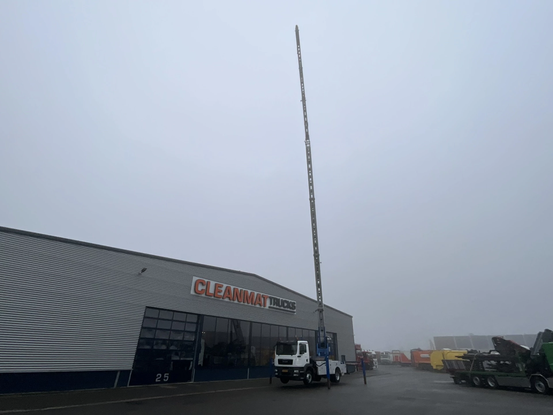 MAN TGM 2013 - 15.290 Klaas 35 meter Dachdecker Kran immagine 4