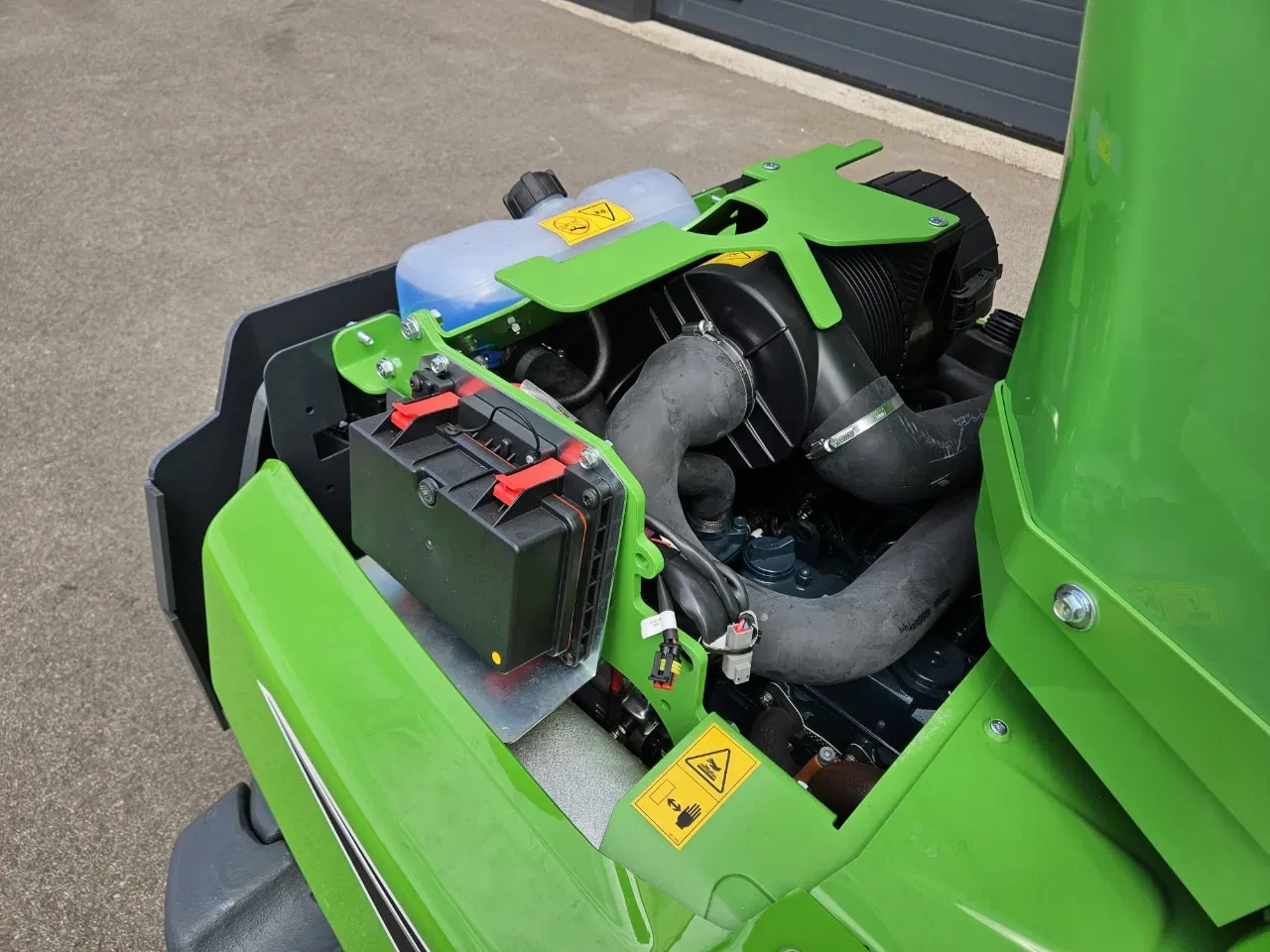 Avant 2025 - 528 Rental mini-shovel afbeelding 23