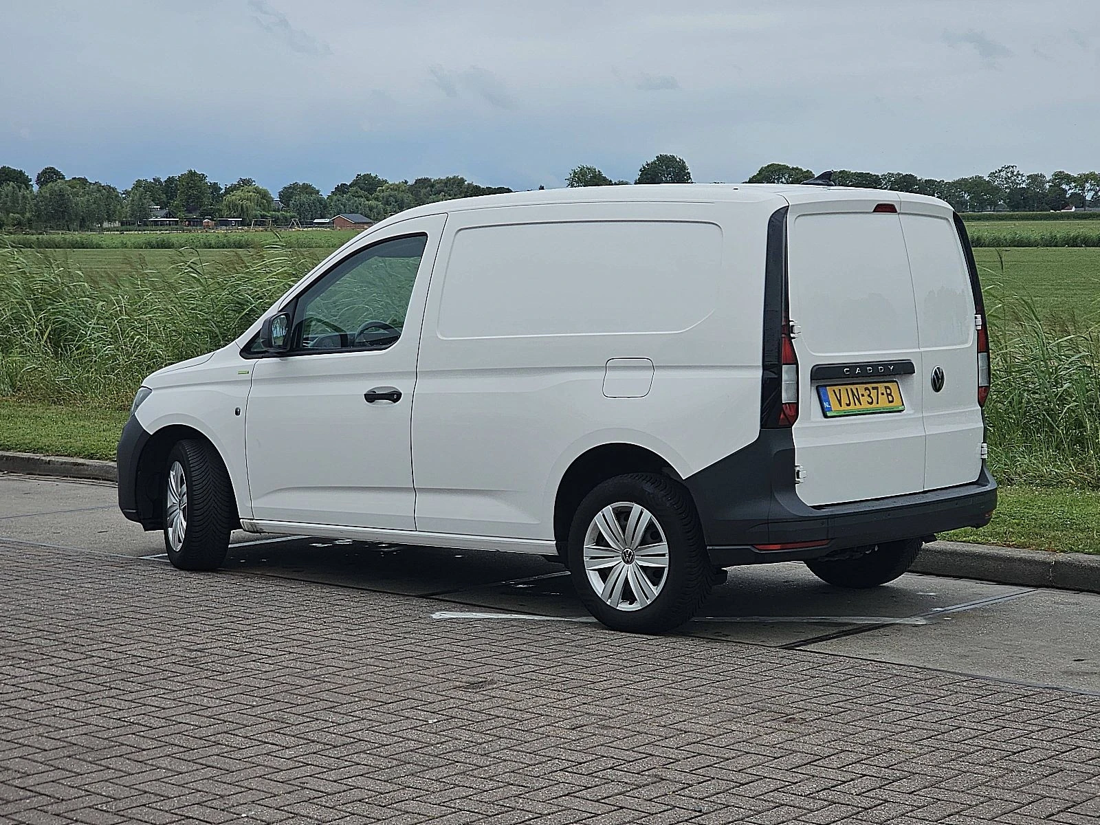 Volkswagen Caddy 2021 - 2.0 obrázek 6