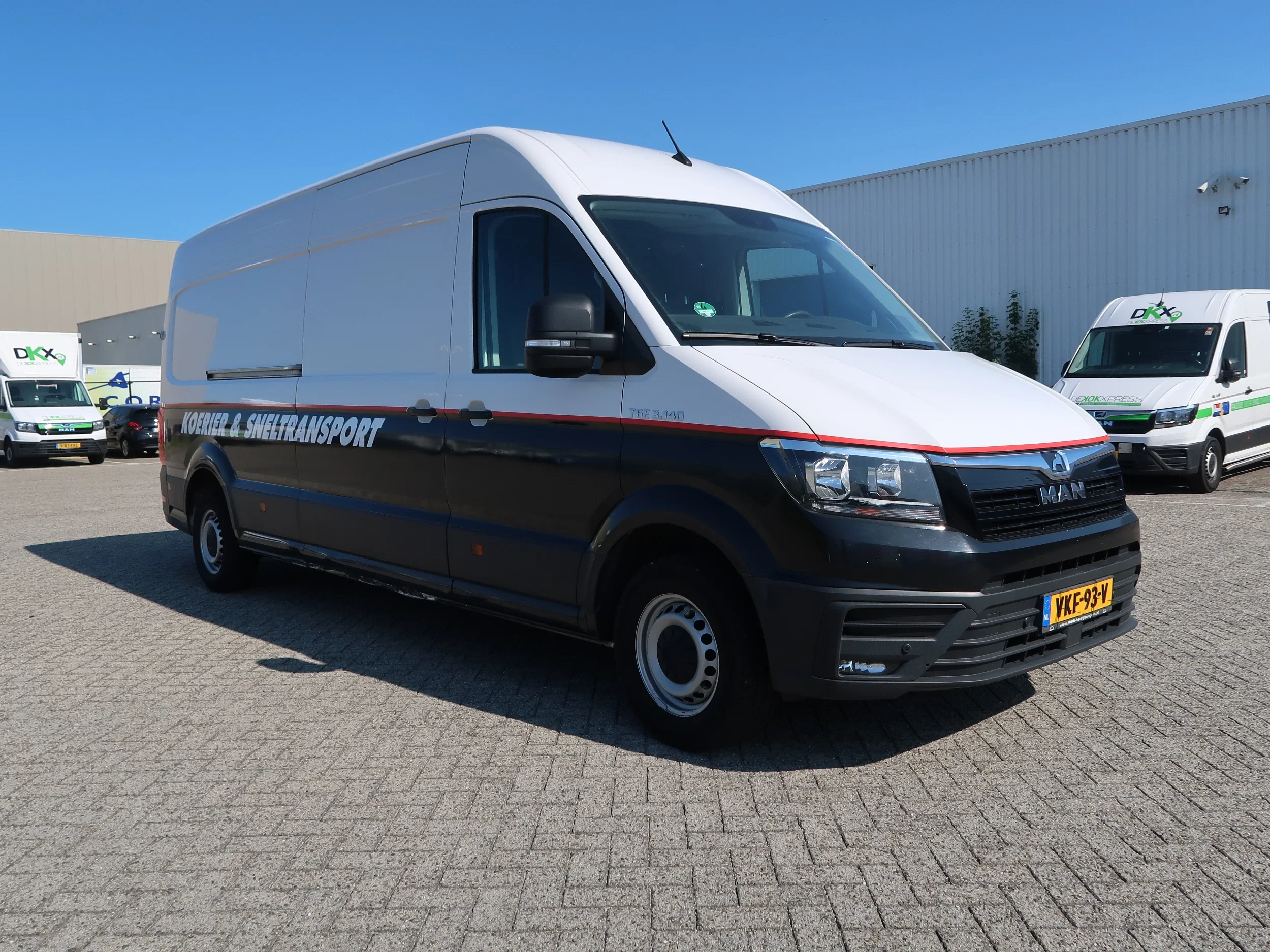 MAN TGE 2021 - 3.140 L4H3, Kast, Full TUV, Holland car, TOP! afbeelding 2