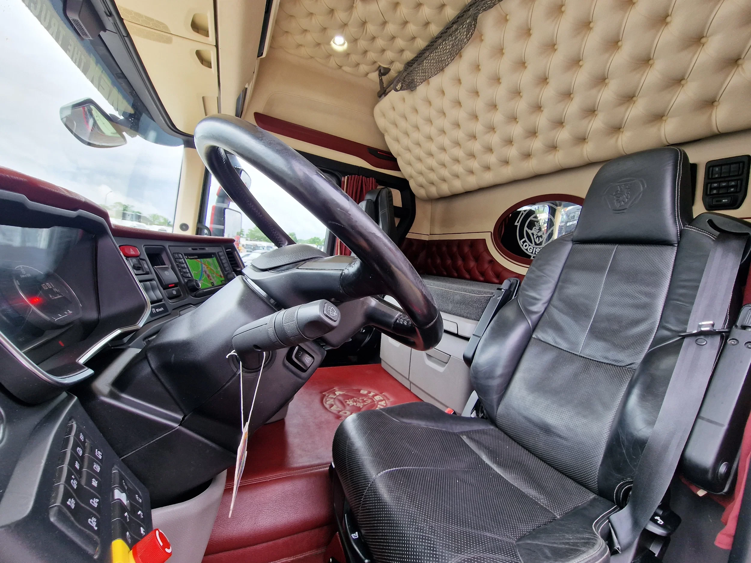 Scania R 2022 - R540 NGS Highline 6x2 - Custom interior - Retarder - Full air - 3.15 WB obrázek 10