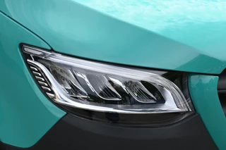 Mercedes-Benz Sprinter 2023 - 319 CDI 4x4 L3H2 AWD zdjecie 11