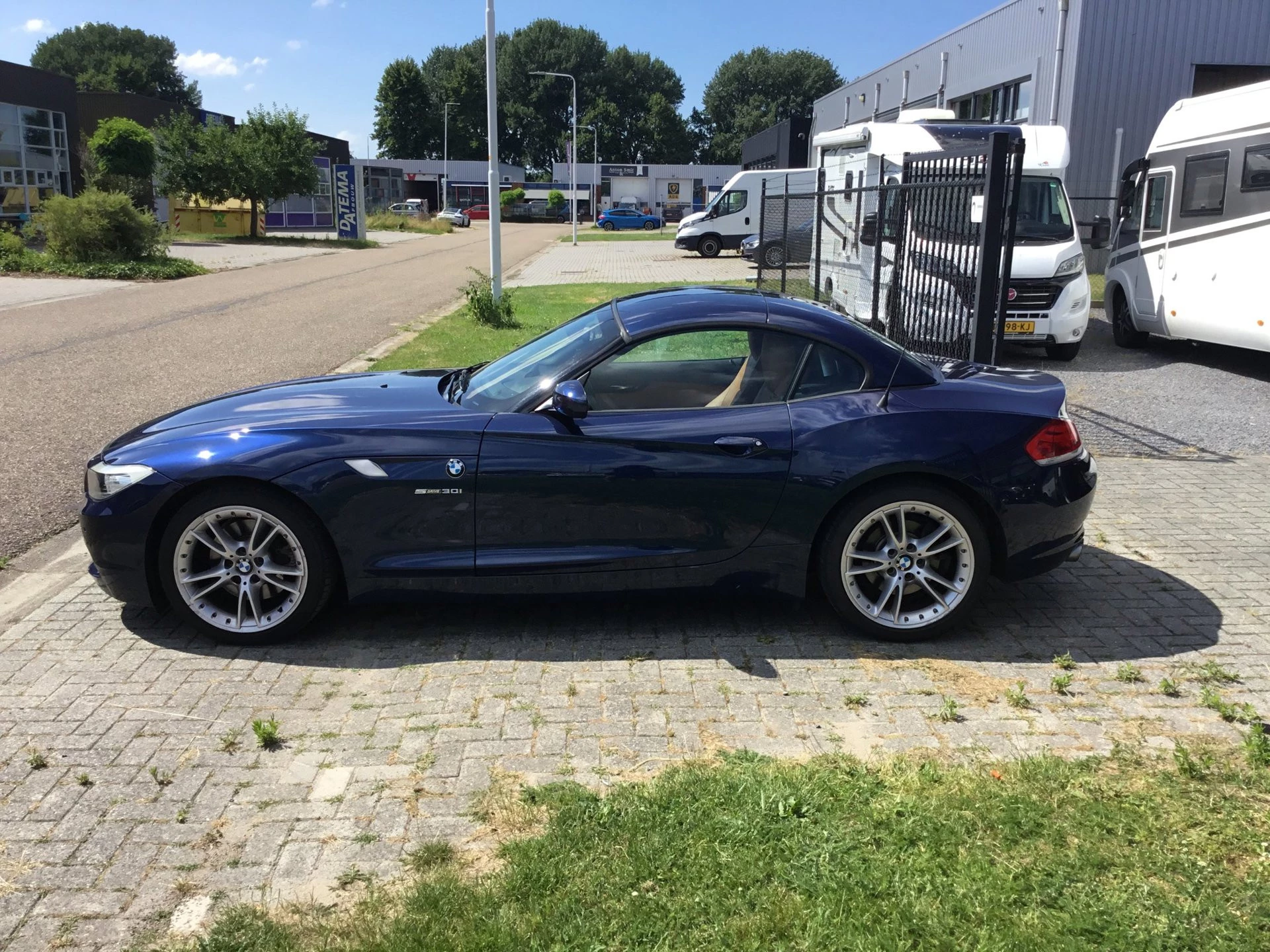 BMW Z4 2011 - Roadster SDrive30i Executive LPG imagem 1