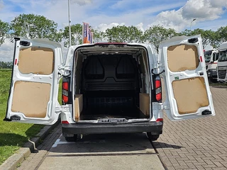 Ford Transit Custom 2024 - 2.0 image 11