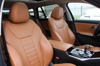 BMW 3 Series 2021 - Touring 330e xDrive High Executive PANORAMADAK LEDER H&K HEAD-UP LASER zdjecie 17