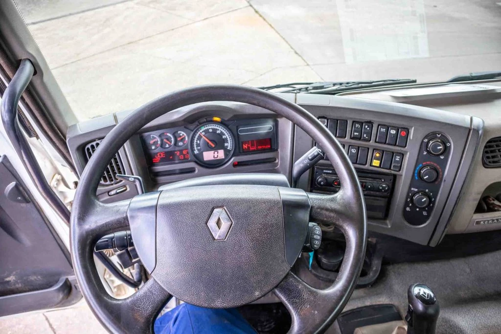Renault 2009 - KERAX 430DXI+E5+BIBENNE+REMORQUANT Bild 10