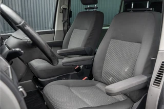 Volkswagen Transporter 2013 - 2.0 TDI L2H1 | 140 PK | 5-Zits | Cruise | Airco | Trekhaak afbeelding 12