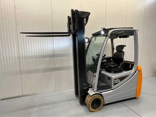 Still N/A 2019 - RX20-20 Triplex - Freelift - Sideshift - Acculader image 13