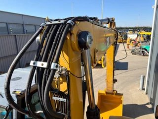 Cat N/A 2014 - M320F obrazek 38