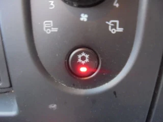 Renault D 2020 - 210 FRIGO MANUAL GEARBOX zdjecie 15