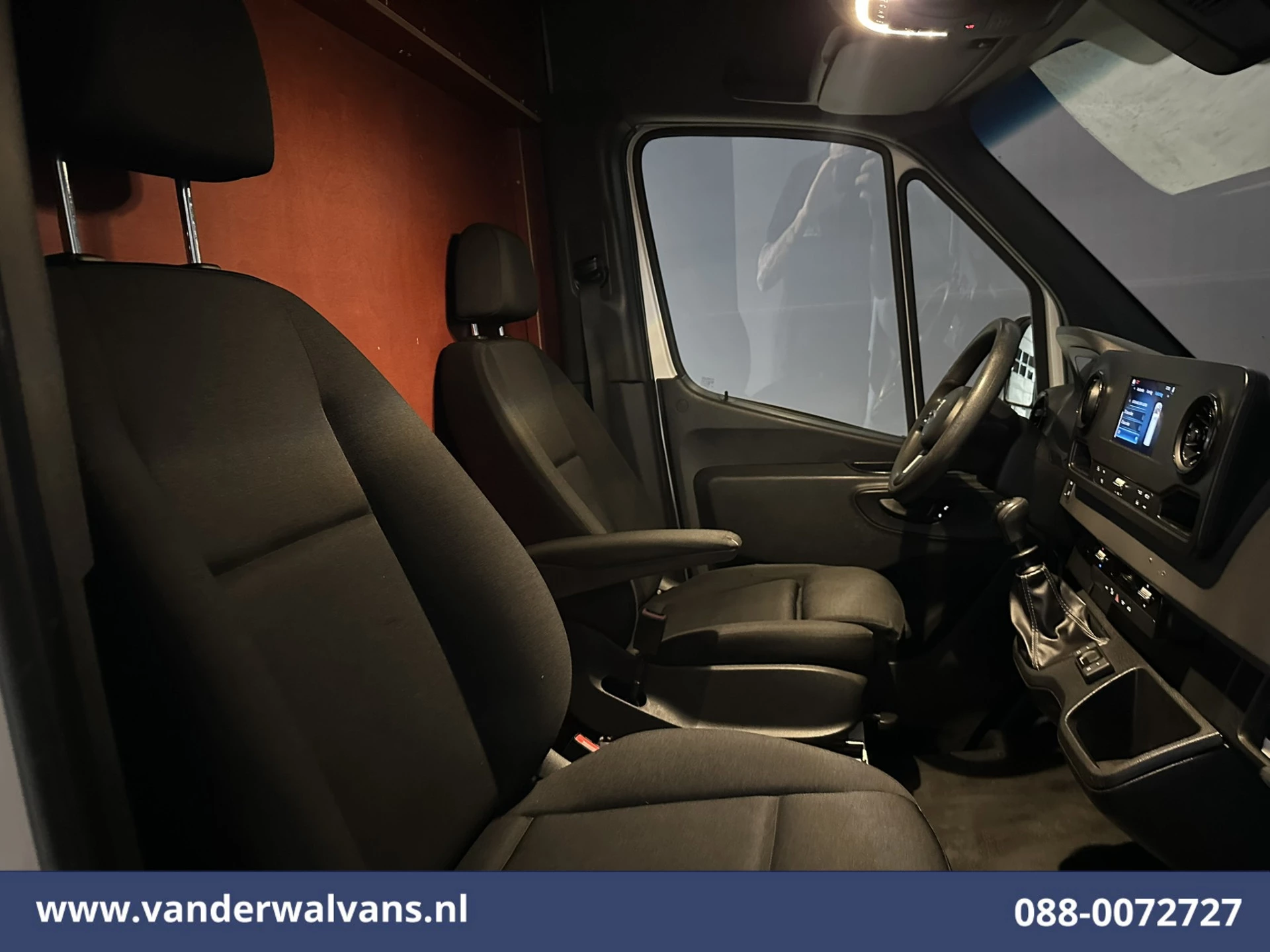 Mercedes-Benz Sprinter 2019 - 316 CDI 164pk 3500kg Trekhaak L2H2 Euro6 Airco | Camera | Apple Carplay zdjęcie 7