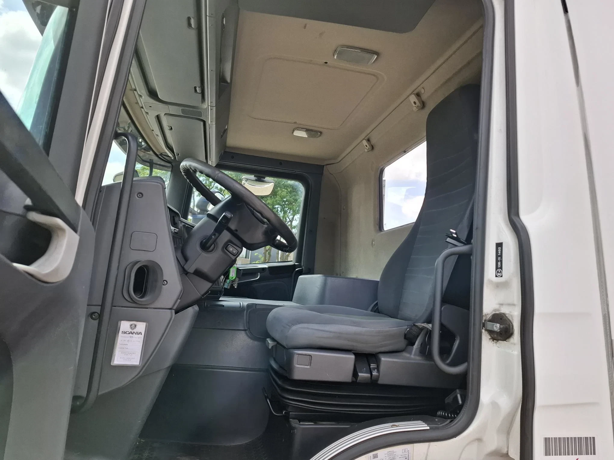 Scania P 2012 - P420 / GOOD TYRES / AIRCO / AUTOMATIC / EURO-5 / 2011 obrázek 10