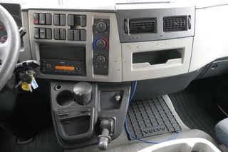 Volvo 240 2013 - FL | Carrier SUPRA 950Mt / Bi-temp | 3 Compartments | 465932Km | 2013 | 12Ton | 6 Cylinder | Dhollandia 1500Kg | TUV/MOT/APK 08-2026 | Luxembourg Truck obrazek 42