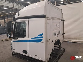 Mercedes-Benz Actros 2015 - Occ Cabine Mercedes MP4 $$$ DISCOUNT $$$ imagem 6