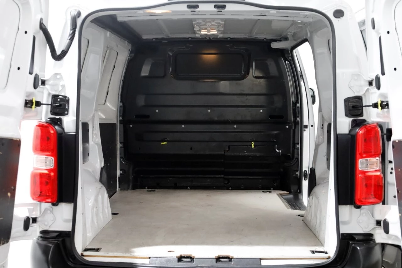 Fiat Scudo 2022 - 1.5 MultiJet 102pk L2H1 Airco/Navi/Cruise Control 10-2022 imagem 5