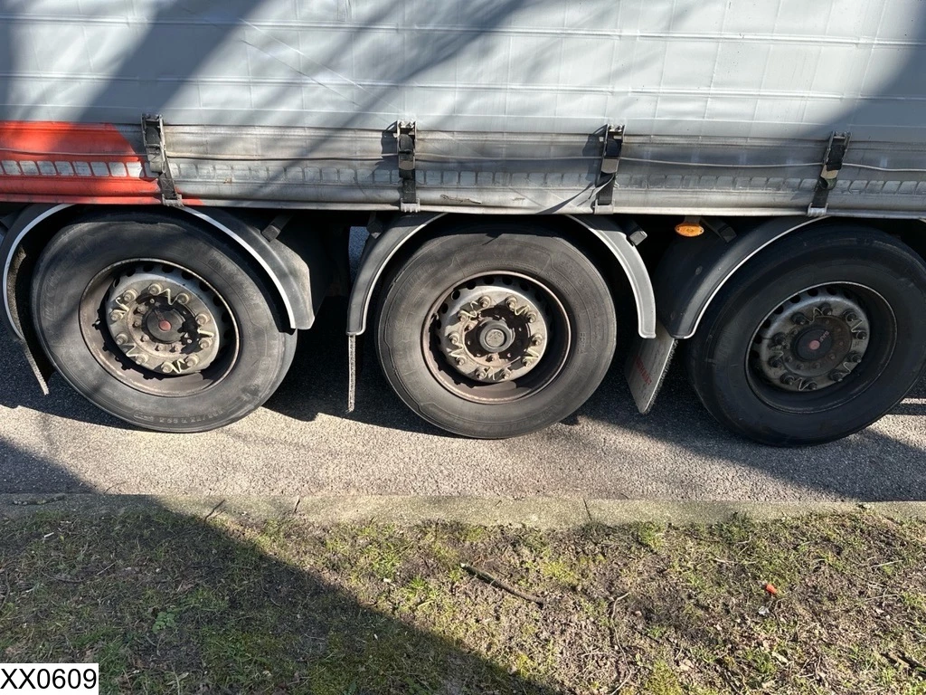 Fruehauf 2015 - Tautliner Lift axle obrázek 9
