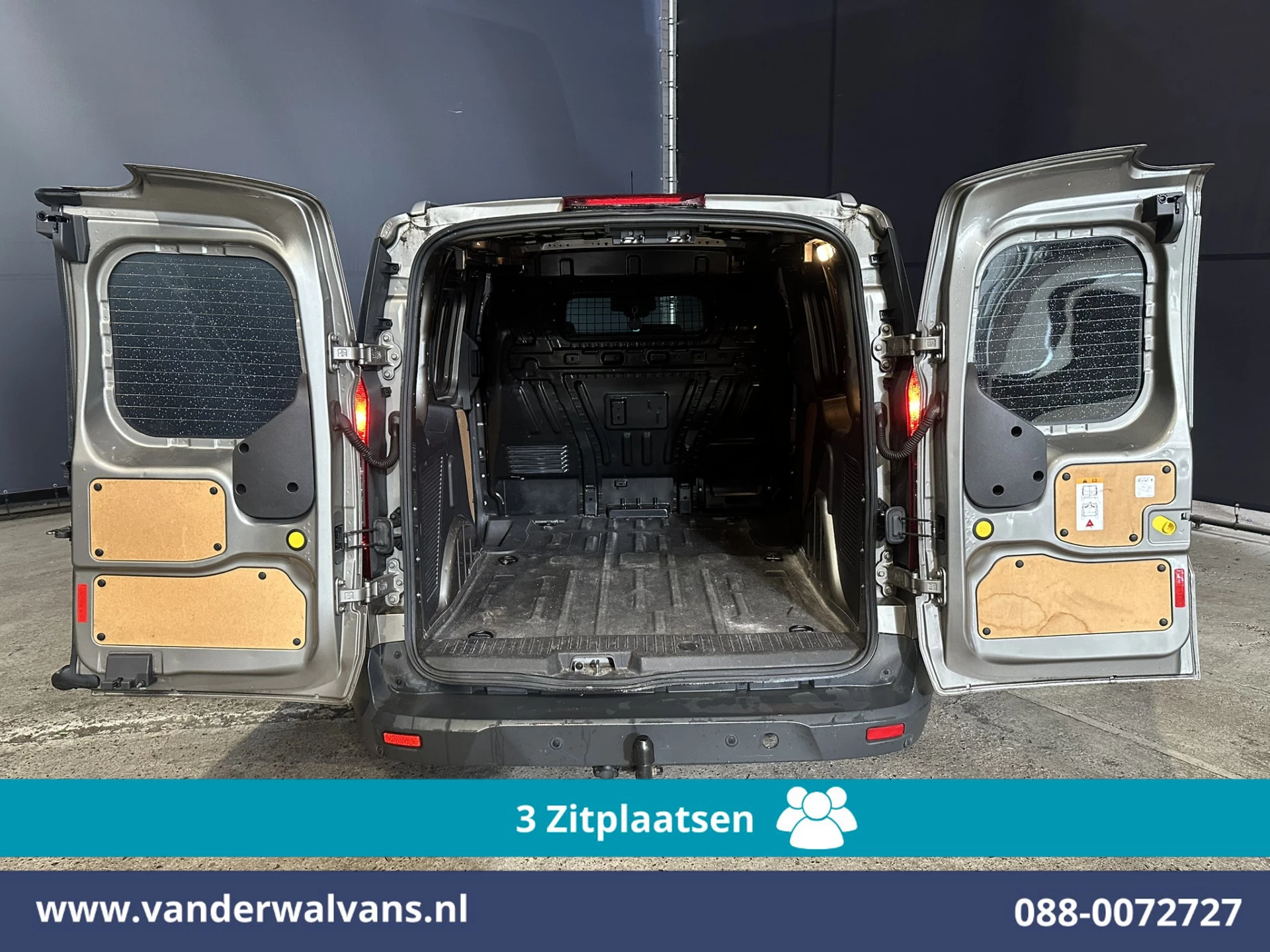 Ford Transit Connect 2016 - 1.5 TDCI L1H1 Euro6 Airco | 3-Zits | 2x Zijdeur | Trekhaak | LM Velgen | Verwarmde Voorruit obrázek 11