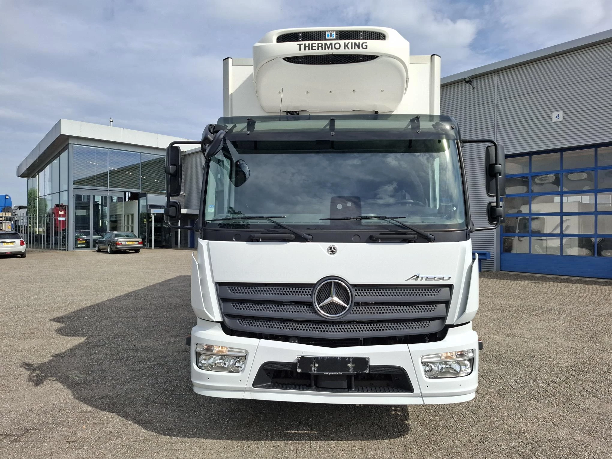 Mercedes-Benz Atego 2020 - 1523 / THERMOKING T560R / 201691 KM / LAMBERET ISOLATED COOLBOX 7MTR / PLATFORM 1500KG / TUV:06-11-2026 / TOP CONDITION / AUTOMATIC / EURO-6 / 2020 obrázek 11