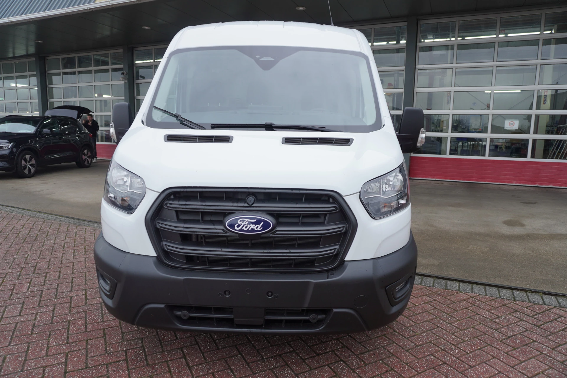 Ford Transit 2024 - 350 2.0 TDCI 130PK L3H2 Trend afbeelding 10