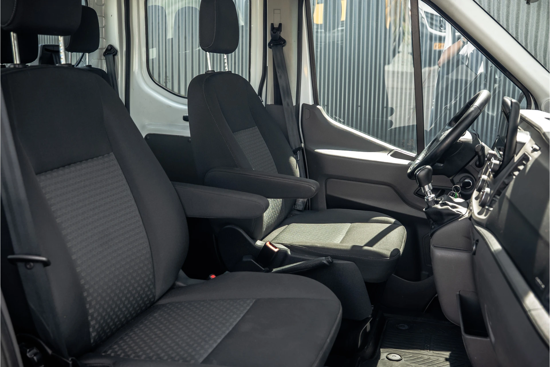 Ford Transit 2020 - 2.0 EcoBlue BE-Trekker | N1 | 6-Zits | 170 PK | Cruise | Airco afbeelding 10