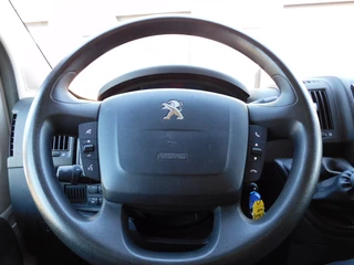 Peugeot Boxer 2019 - 435 2.0 BlueHDI L3H2 Premium obrazek 11