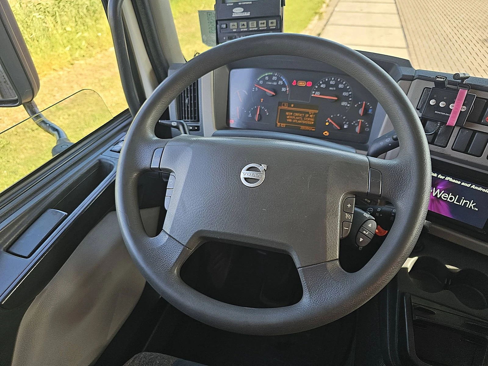 Volvo 2017 - FL 210.14 obrázek 9