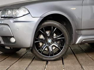 BMW X3 2008 - 3.0si image 6