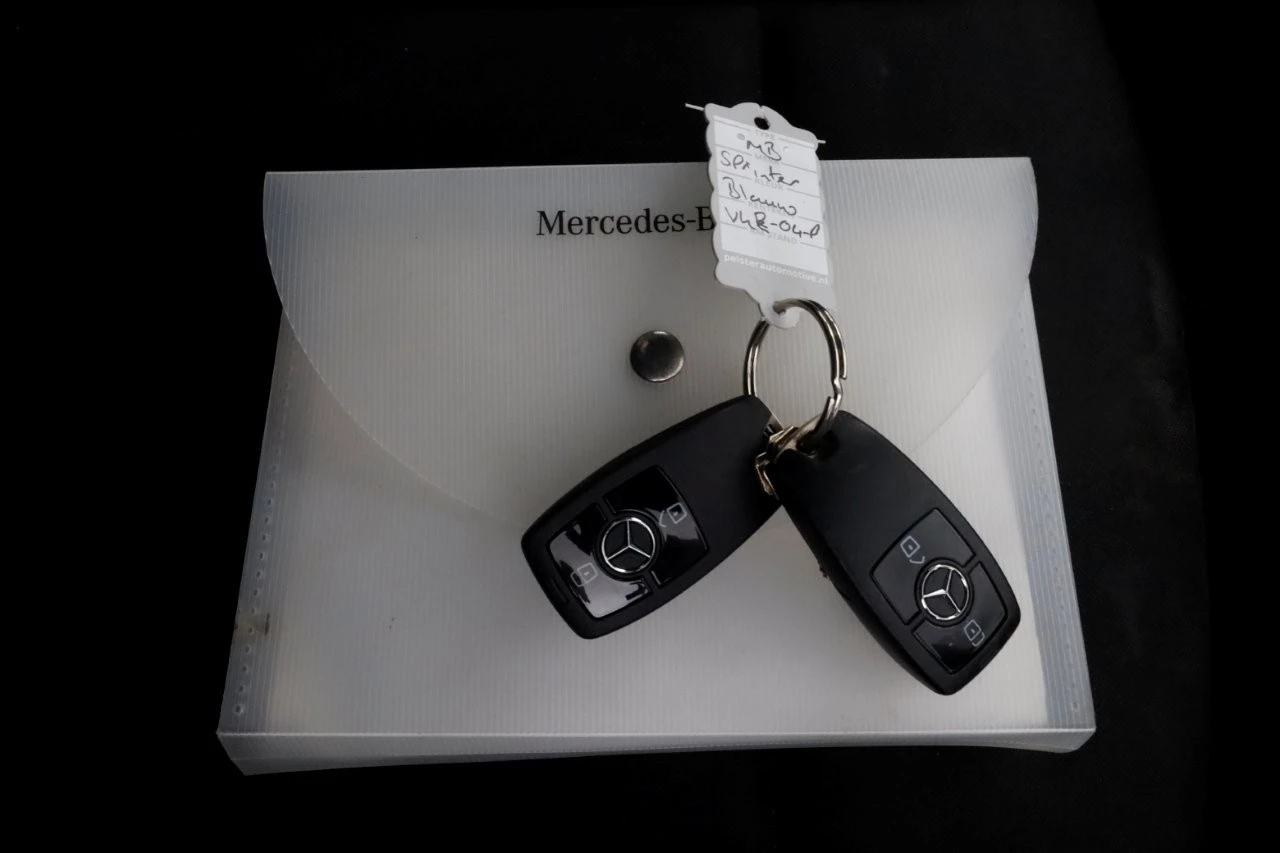 Mercedes-Benz Sprinter 2021 - 311 CDI 115pk E6 RWD Bakwagen met achterdeuren 2-Persoons 06-2021 afbeelding 6