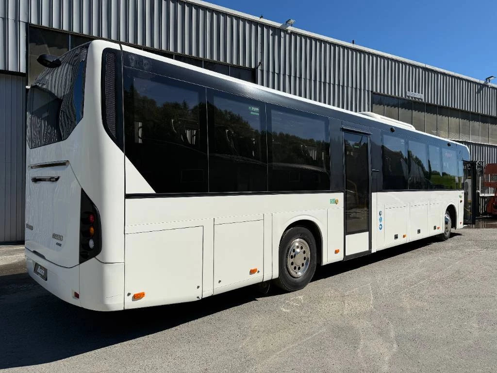 Volvo 2017 - 8900. 13m. 5 Units! obrázek 8