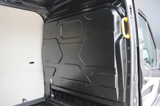 Ford Transit 2024 - 350 2.0 TDCI L2H2 Trend 130pk - Facelift - Adaptive Cruise - Navigatie - Blind Spot - 360 Camera - Stoel - Stuurverwarming - Rijklaar obrazek 7