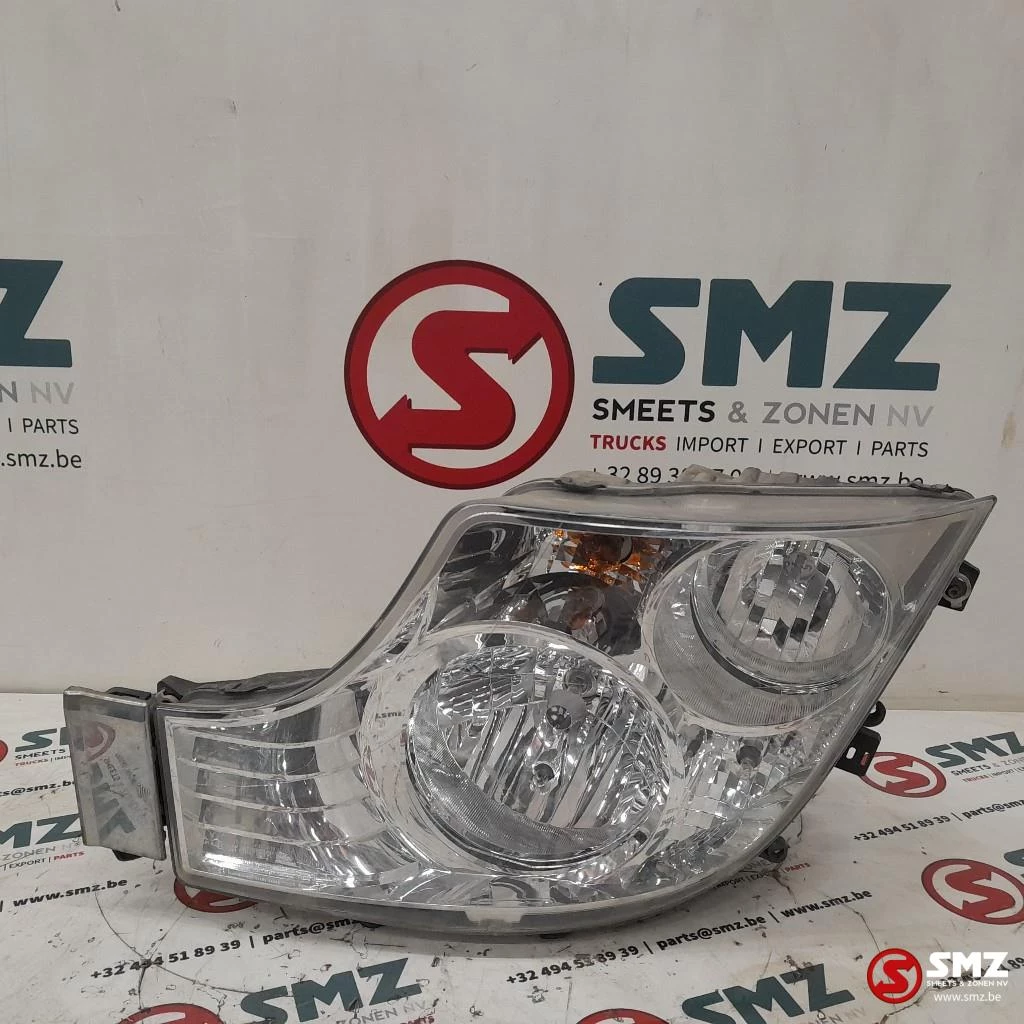 Mercedes-Benz 2016 - Occ koplamp links Mercedes afbeelding 1