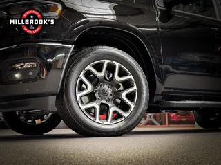 Dodge Ram 1500 2024 - Laramie Sport изображение 15