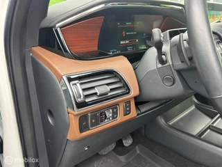 Lincoln Navigator 2024 - Black Label op Grijs kenteken. zdjecie 30