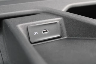 Volkswagen Crafter 2024 - 30 2.0 TDI L3H3 140pk - Navigatie - DAB - Geveerde Stoel - Camera - Carplay - Rijklaar obrazek 42