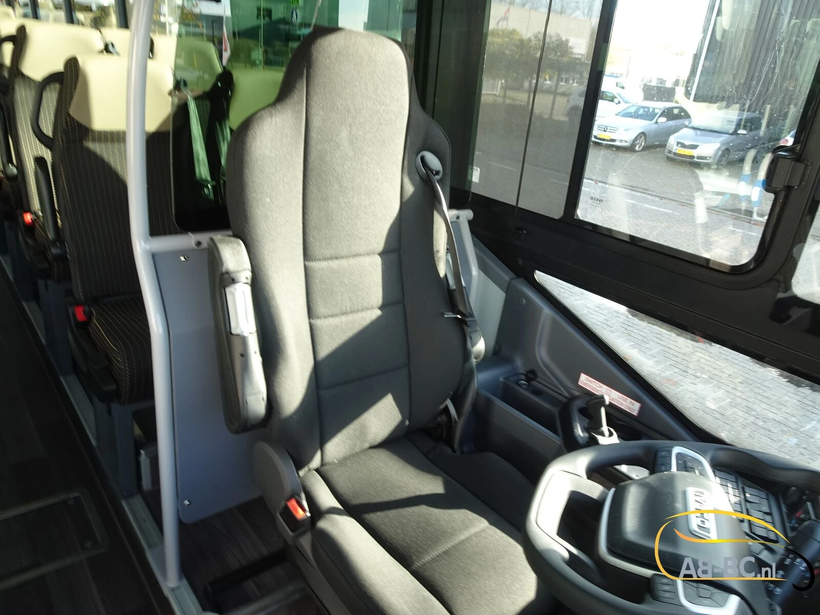 Iveco NEW Crossway 12.10 MTR, 55 Seats, LUXURY INTERIOR 2026 Bild 33