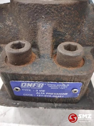 Diversen N/A - Occ hydraulisch driewegventiel OMFB imagem 3