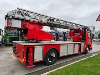 Scania P 1985 - P82 4X2 - FIRE TRUCK - 30M LIFT obrazek 4