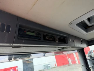 Scania P 2005 - P380 / ENGINE RUNNING / 6X4 / 2XBIG AXLE / FULL-STEEL / DRUM BRAKES / MANUAL / EURO-3 / 2005 obrazek 20