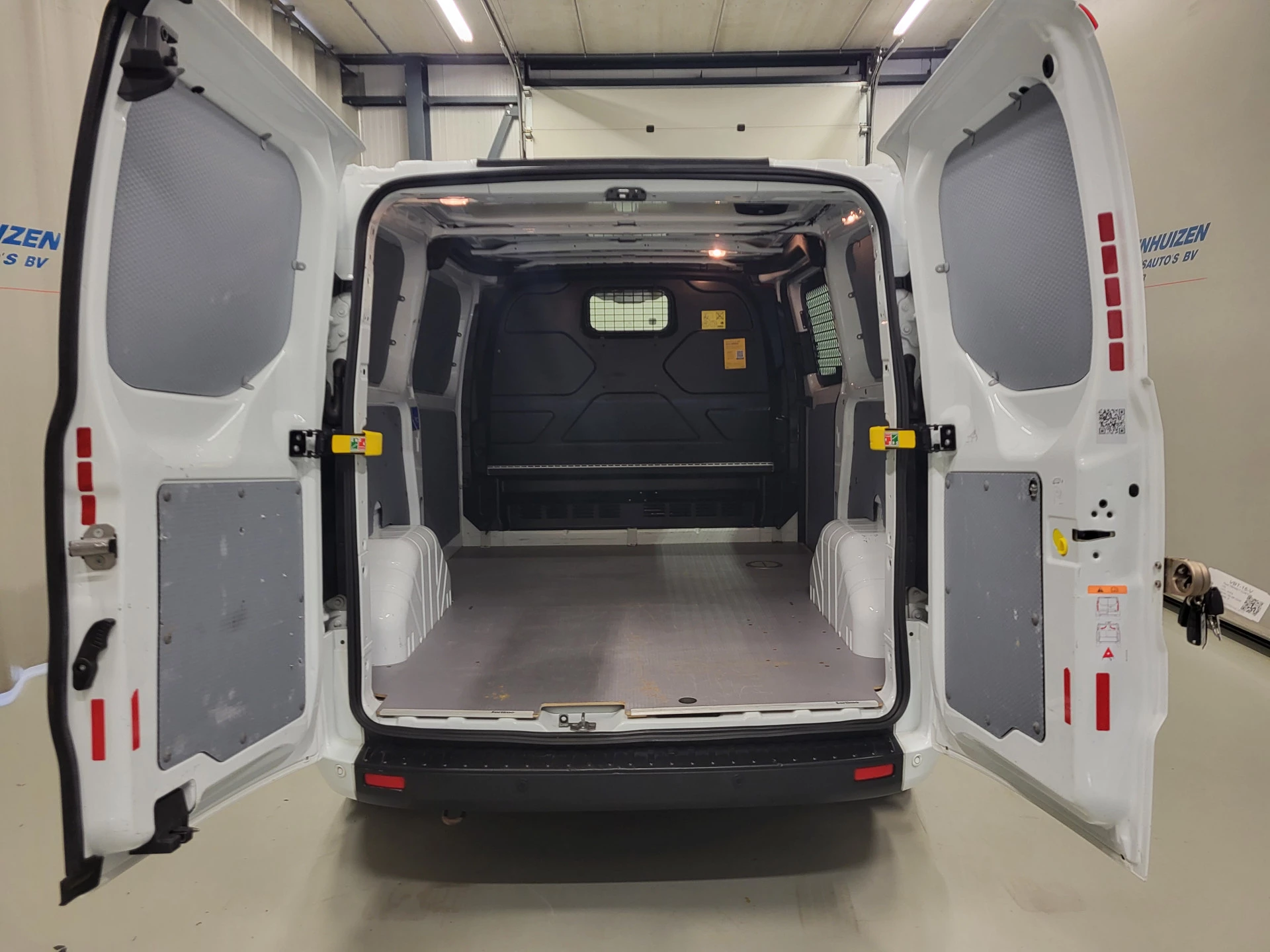 Ford Transit Custom 2019 - 2.0TDCI Automaat Euro 6! obrázek 6