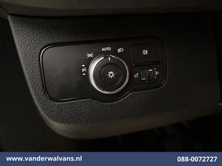 Mercedes-Benz Sprinter 2018 - 316 CDI 163pk L2H1 Achterwiel aandrijving Euro6 Airco | 2800kg Trekhaak | Camera | Apple Carplay obrazek 16