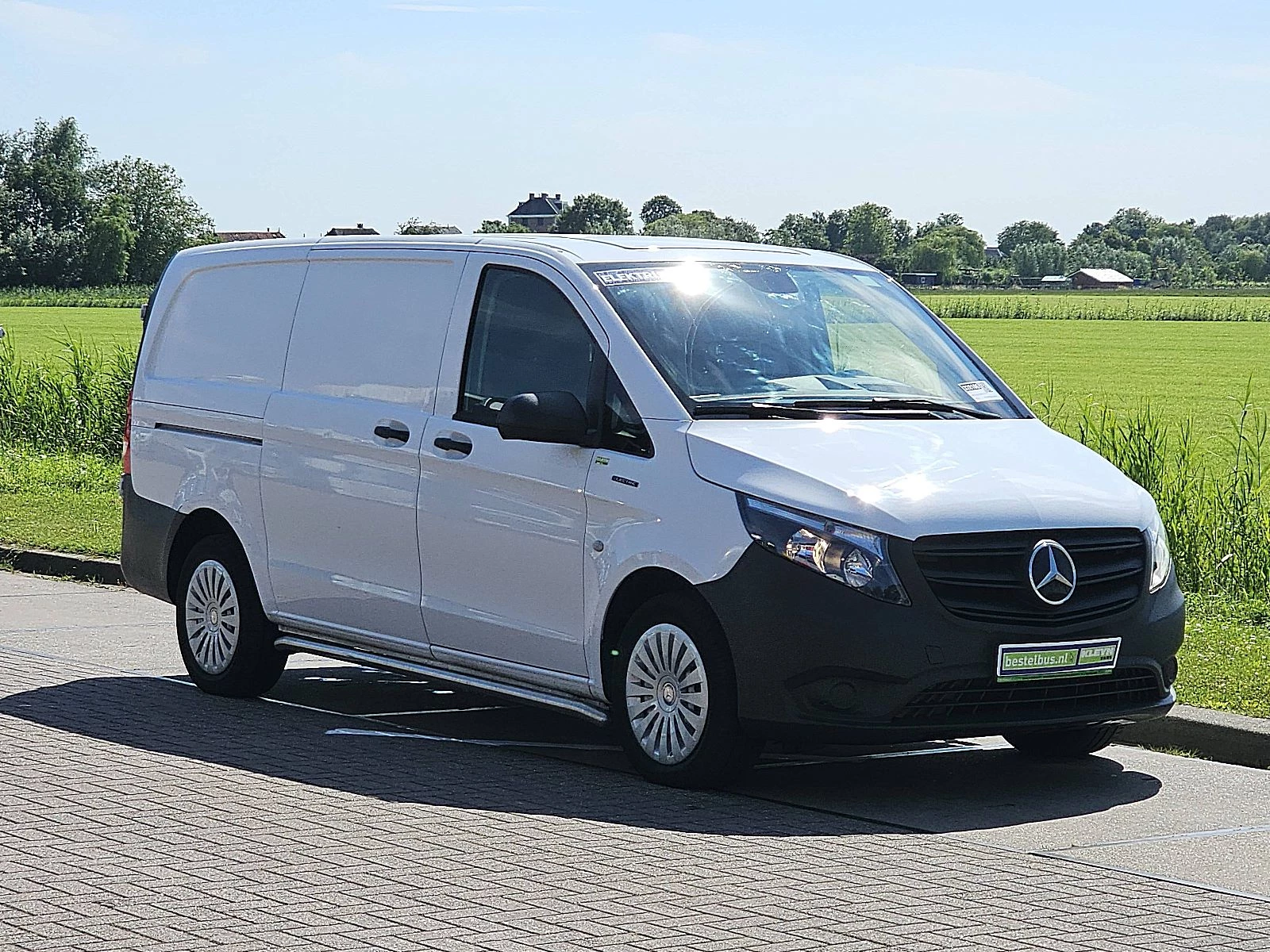 Mercedes-Benz eVito 2022 image 5