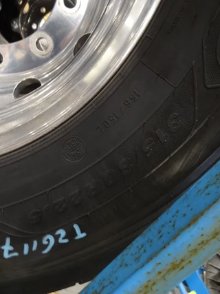 - Geen producent - N/A - GOODYEAR315/80 image 2