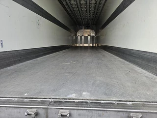 Krone SDR 27 EL4-FB, 3 AXLE FRIDGE TRAILER WITH MEAT RAILS THERMO KING DUAL TEMP 2016 - N/A bild 47