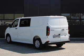 Ford Transit Custom 2024 - 320 2.0 TDCI L2H1 Trend DC 136pk - Carplay - Android - Camera - Trekhaak - LED koplampen - Stoelverwarming - Draadloos laden - Rijklaar imagem 9