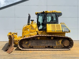 Komatsu 2018 - D61PXi-24 - Folding Blade / Ripper Valve / Camera obrázek 2 náhled