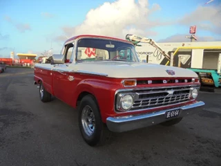 Ford F-250 1966 - PICK-UP imagem 3