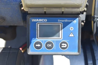 Floor N/A 2008 - FLMA-18 - DOLLY - BPW AXLES - DRUM BRAKES - CENTRAL LUBRICATION - WABCO SMARTBOARD - image 7