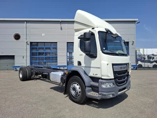 DAF LF 290 2022 - / !!ONLY:130146 KM !! / ACC / LWDS / AIRCO / TOP CONDITION / AUTOMATIC / EURO-6 / 2022 zdjecie 2